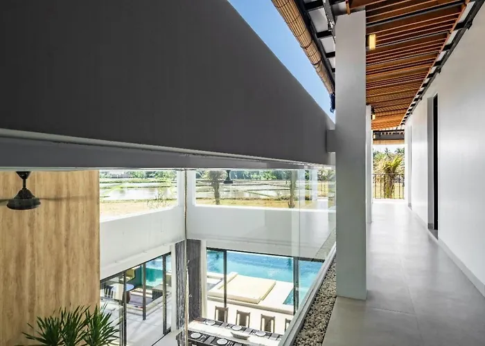 Cakra - 4 Bedroom Luxury With Infinity Pool And Paddy Field View