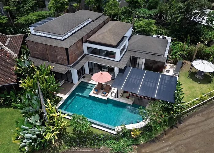 Cakra - 4 Bedroom Luxury With Infinity Pool And Paddy Field View 乌布