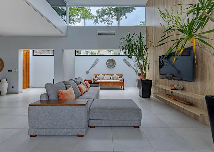 Cakra - 4 Bedroom Luxury With Infinity Pool And Paddy Field View 乌布