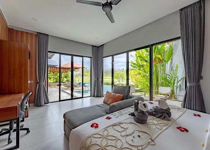 别墅 Cakra - 4 Bedroom Luxury With Infinity Pool And Paddy Field View *
